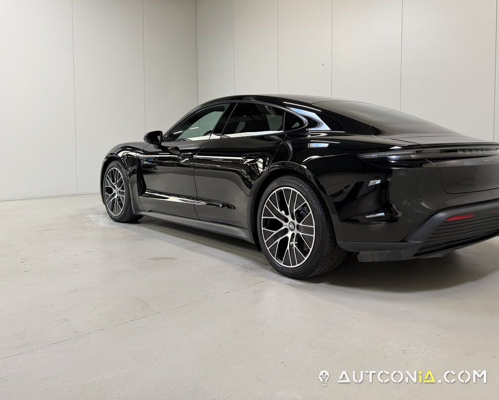 Porsche Taycan — foto 3