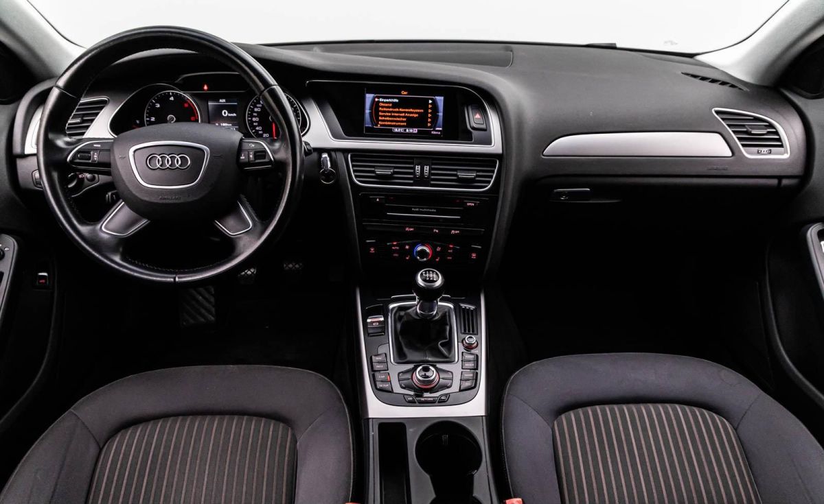 Audi A4 — foto 14