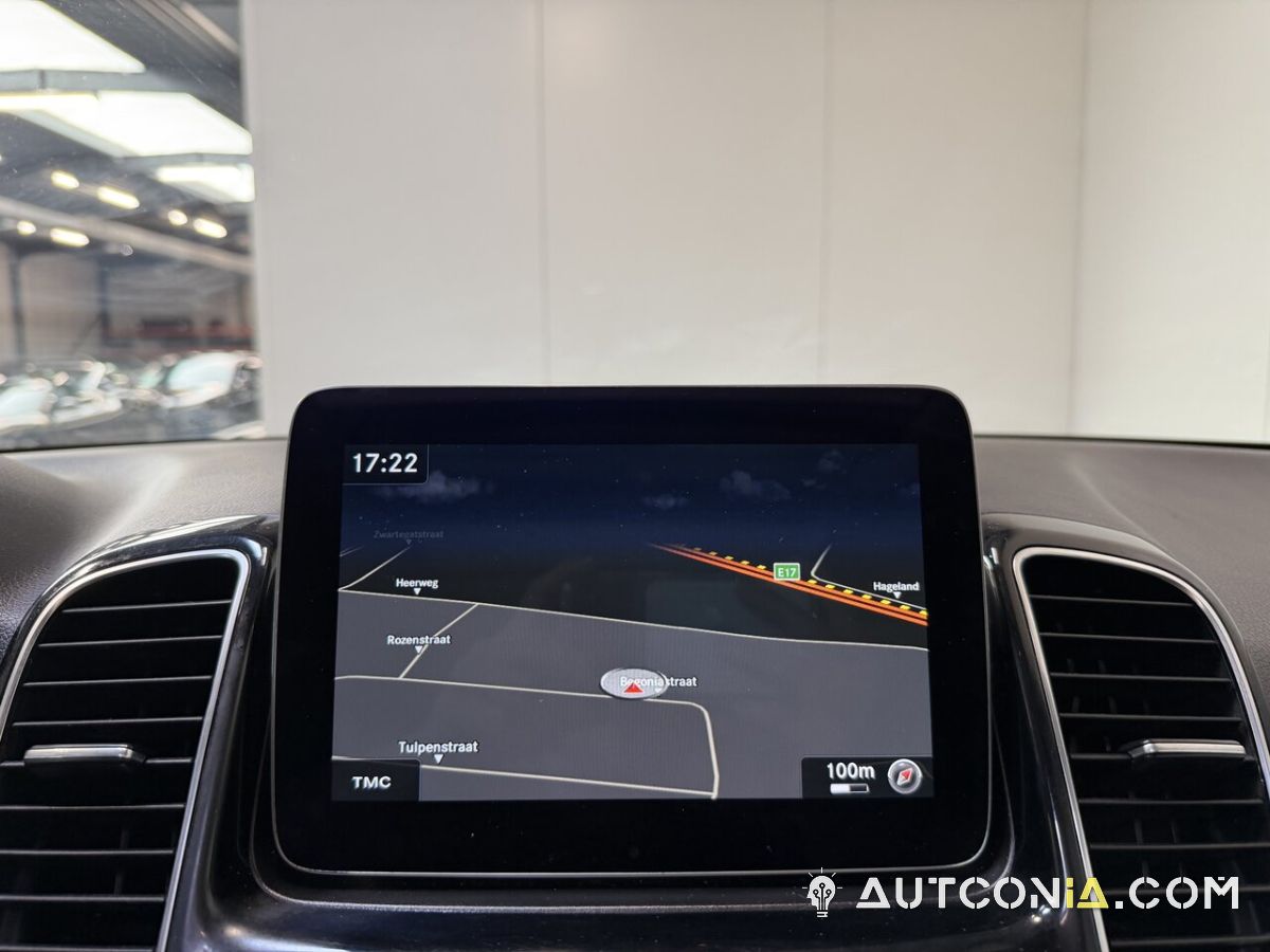 Mercedes-Benz GLE 250 — foto 15