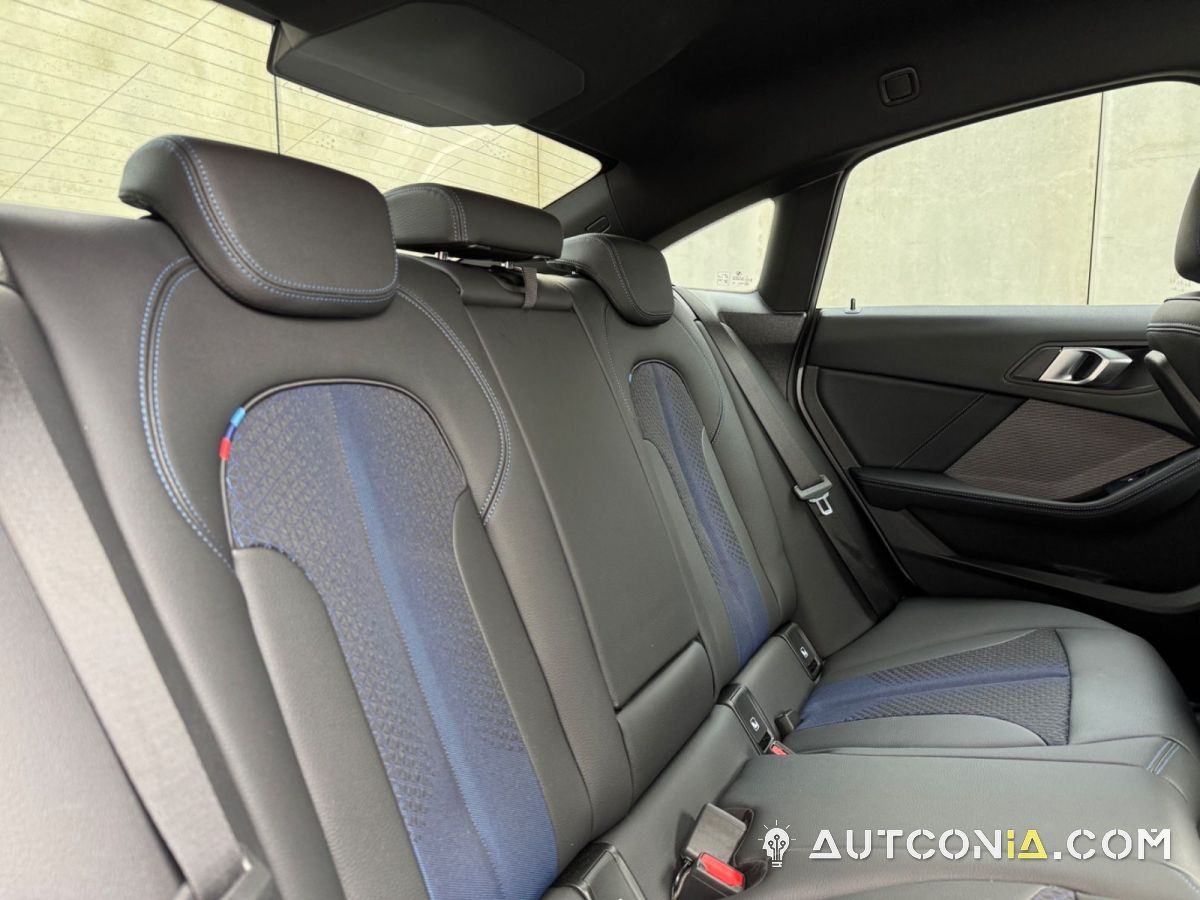 BMW 218 Gran Coupé — foto 24