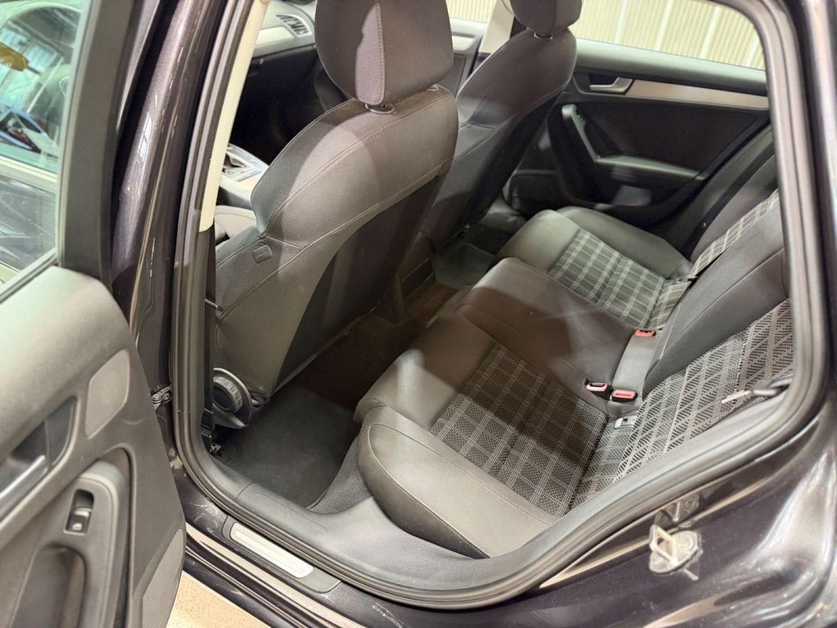 Audi A4 — foto 14