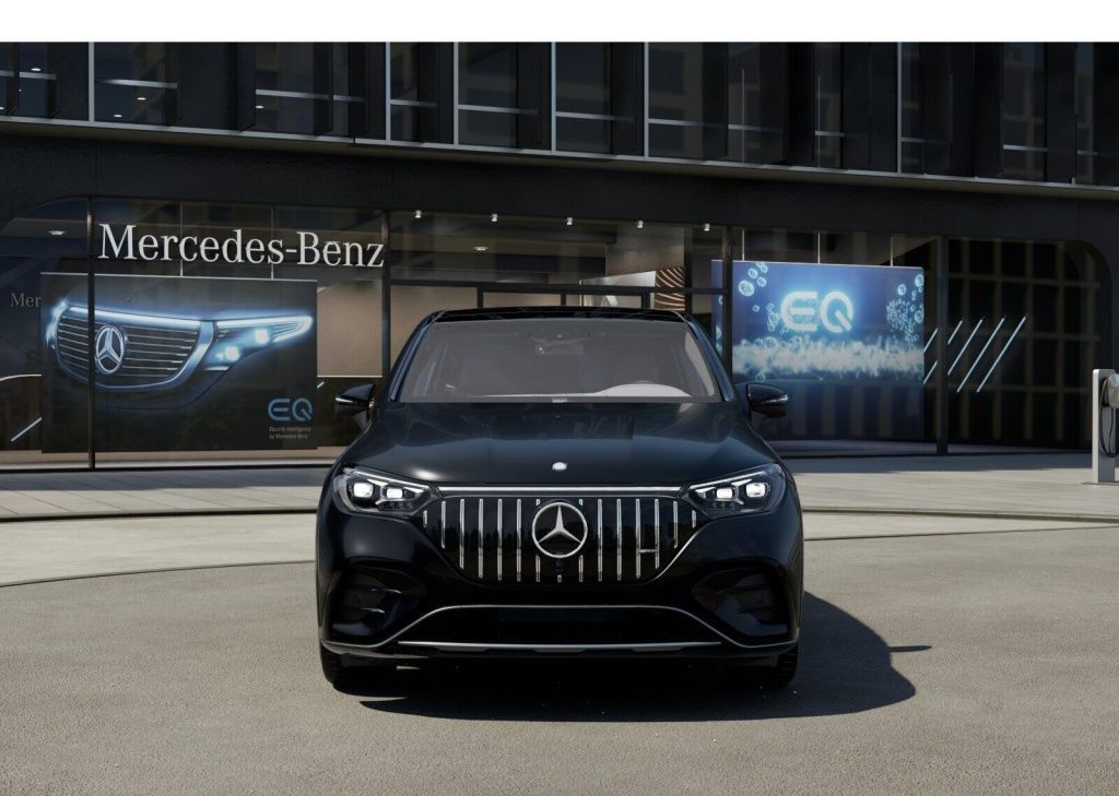 Mercedes-Benz EQE SUV — foto 4