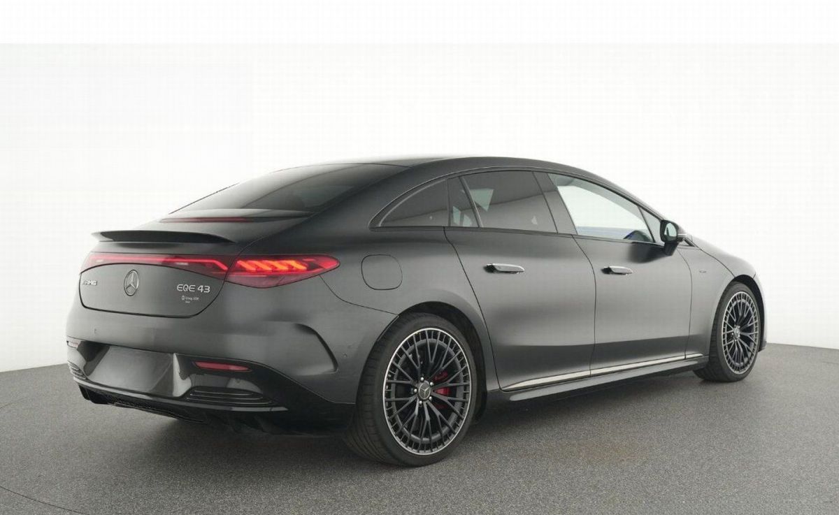 Mercedes-Benz EQE — foto 3