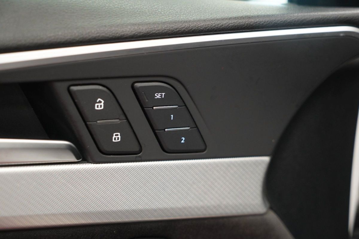 Audi A4 — foto 18