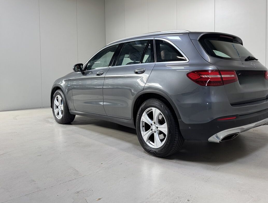 Mercedes-Benz GLC-350 — foto 3