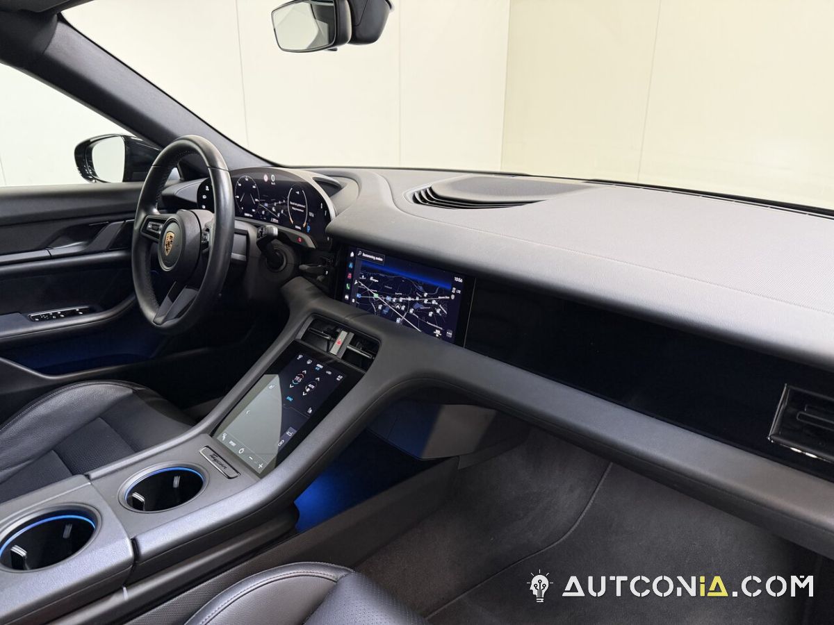 Porsche Taycan — foto 26