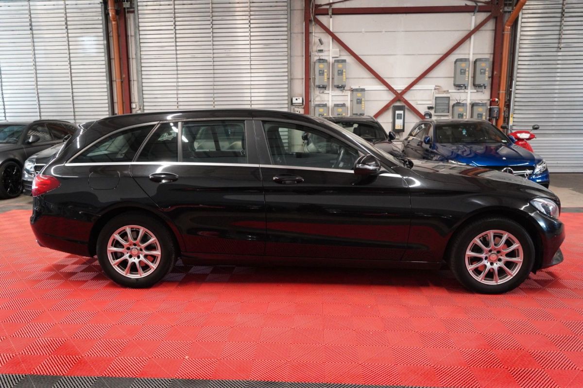 Mercedes-Benz C 220 — foto 4