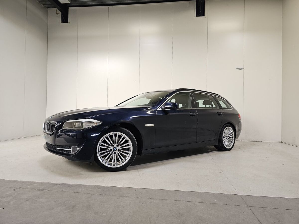 BMW 520 — foto 2