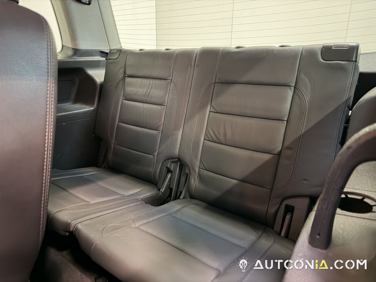 Volkswagen Touran — foto 15