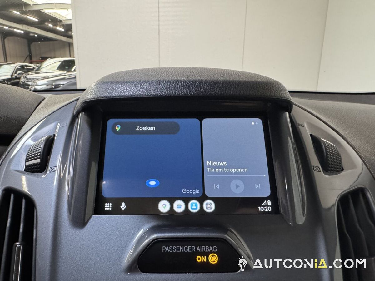 Ford Tourneo — foto 22