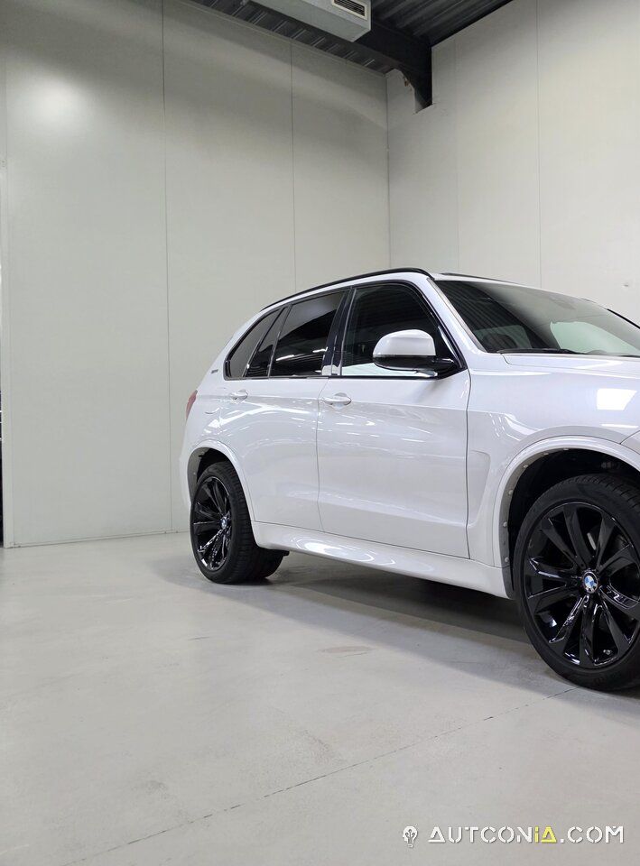 BMW X5 — foto 12