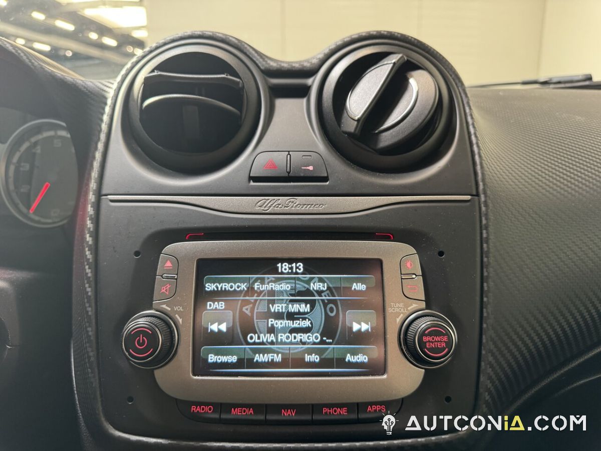 Alfa Romeo MiTo — foto 23