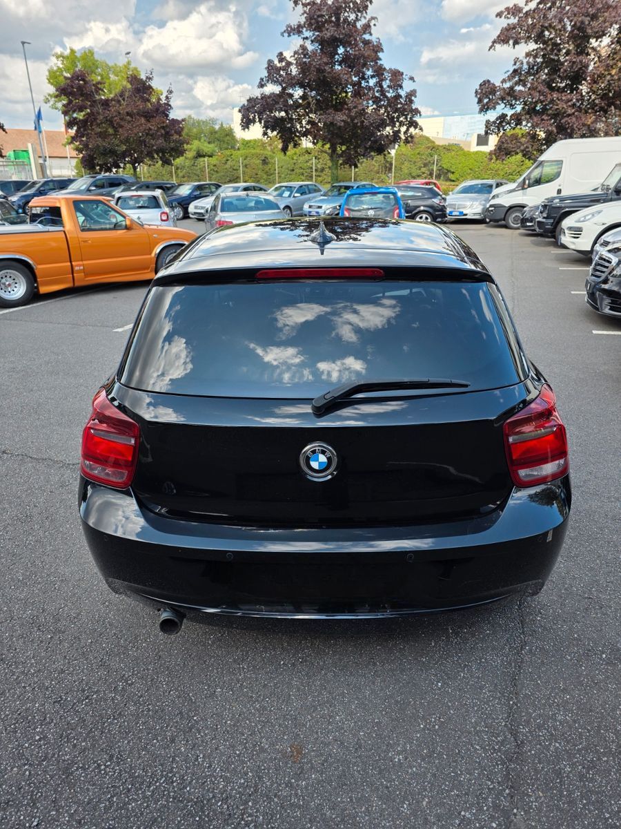 BMW 114 — foto 6