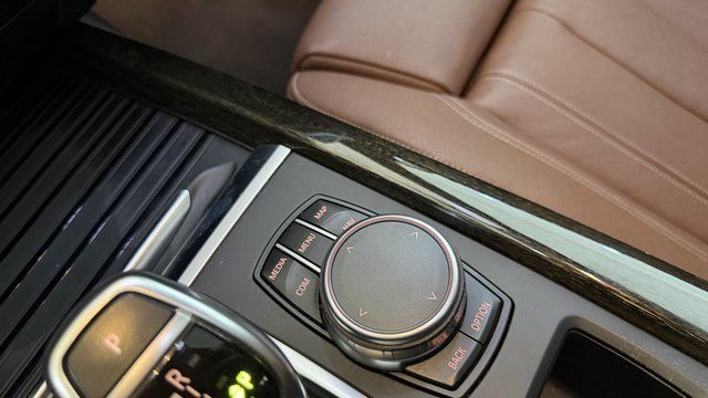 BMW X5 — foto 37