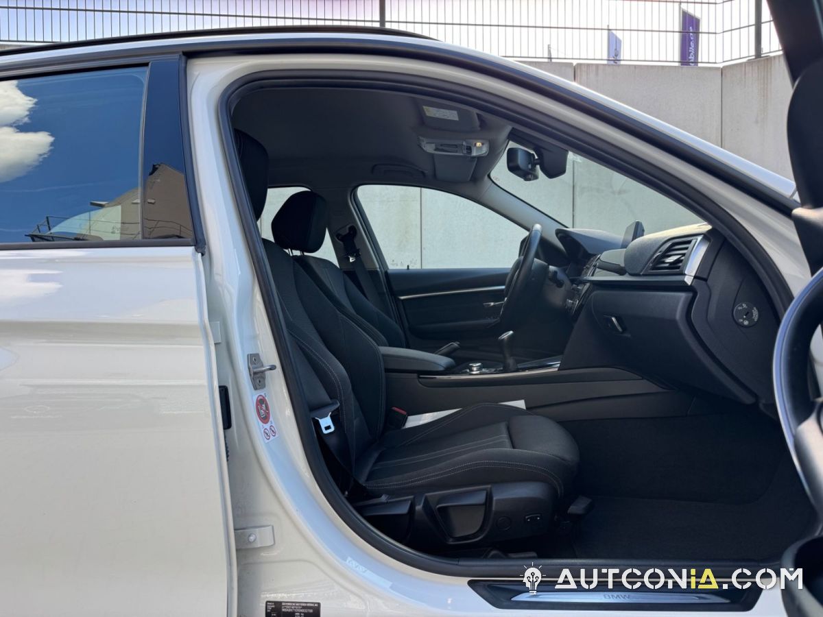 BMW 318d — foto 11