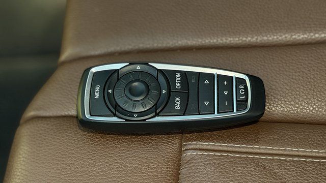 BMW X5 — foto 21