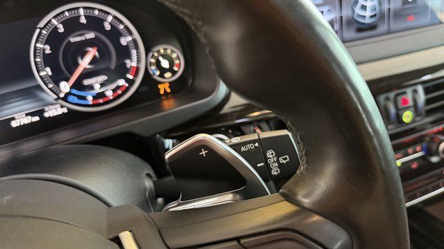BMW X5 — foto 34