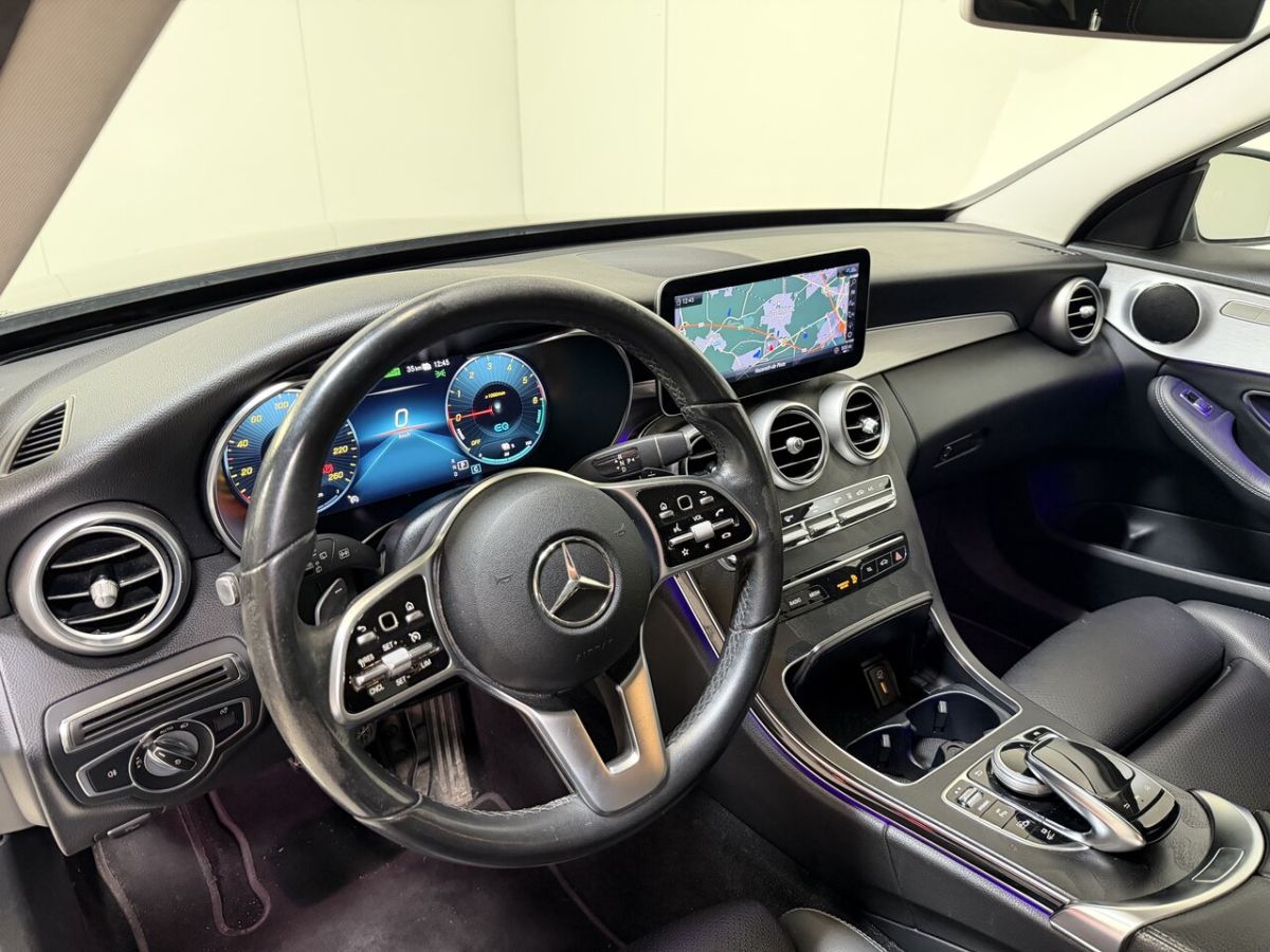 Mercedes-Benz C-300 — foto 16