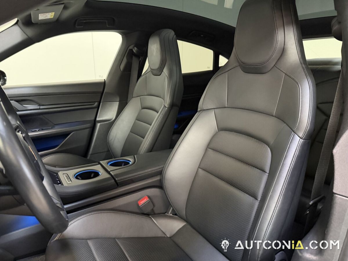 Porsche Taycan — foto 18