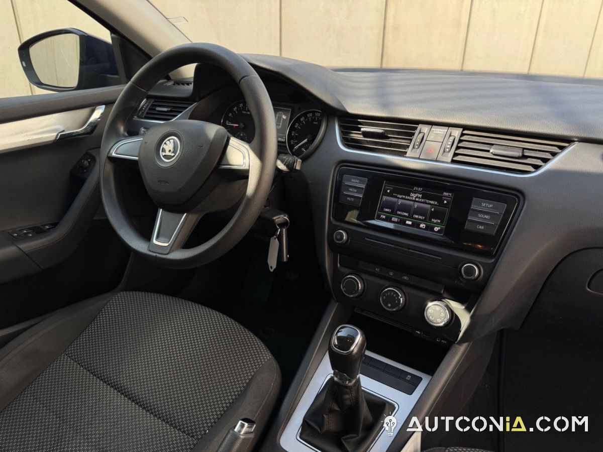 Skoda Octavia — foto 14