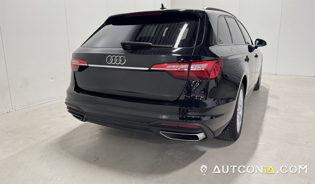 Audi A4 — foto 12